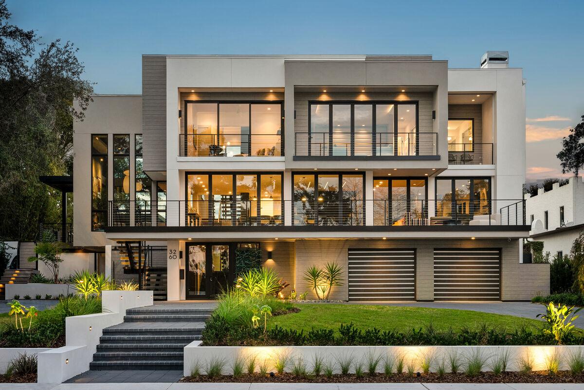 Lakeshore Levels exterior